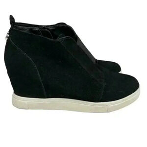 Steve Madden Wavery Sneaker Booties Black Suede Wedge Heel Zip Up Size 7